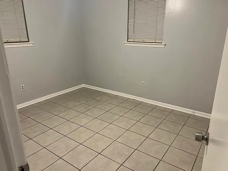 3706 W Bode Ct — Photo 3