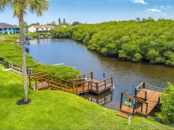 950 S Kanner Hwy APT 101, Stuart, FL 34994