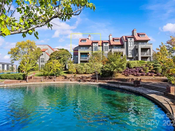 9029 J M Keynes Dr Unit 61, Charlotte, NC 28262