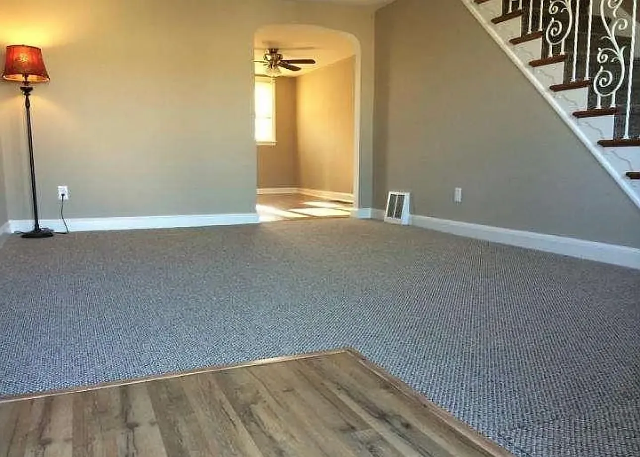 3 bed, 1152 sqft, $2,200 — Photo 2