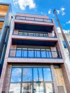 938 N California Ave #4, Chicago, IL, 60622