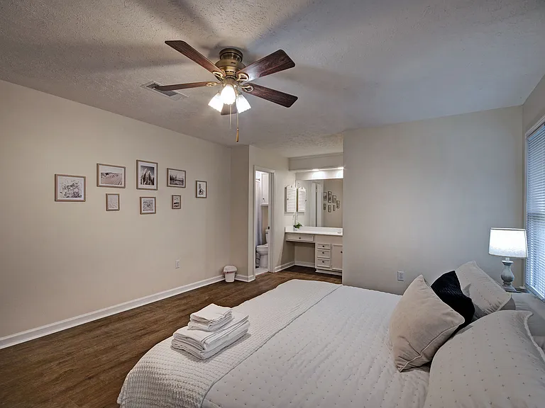 4515 Ridgewood Rd — Photo 21
