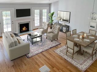 28 Bartlett Rd, Hanover, MA 02339