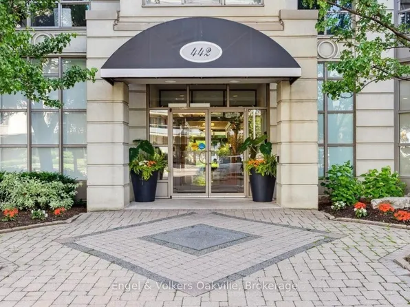 442 Maple Ave #1402, Burlington, ON L7S 2L7