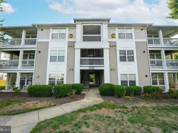 14170 Cuddy Loop APT 304, Woodbridge, VA 22193