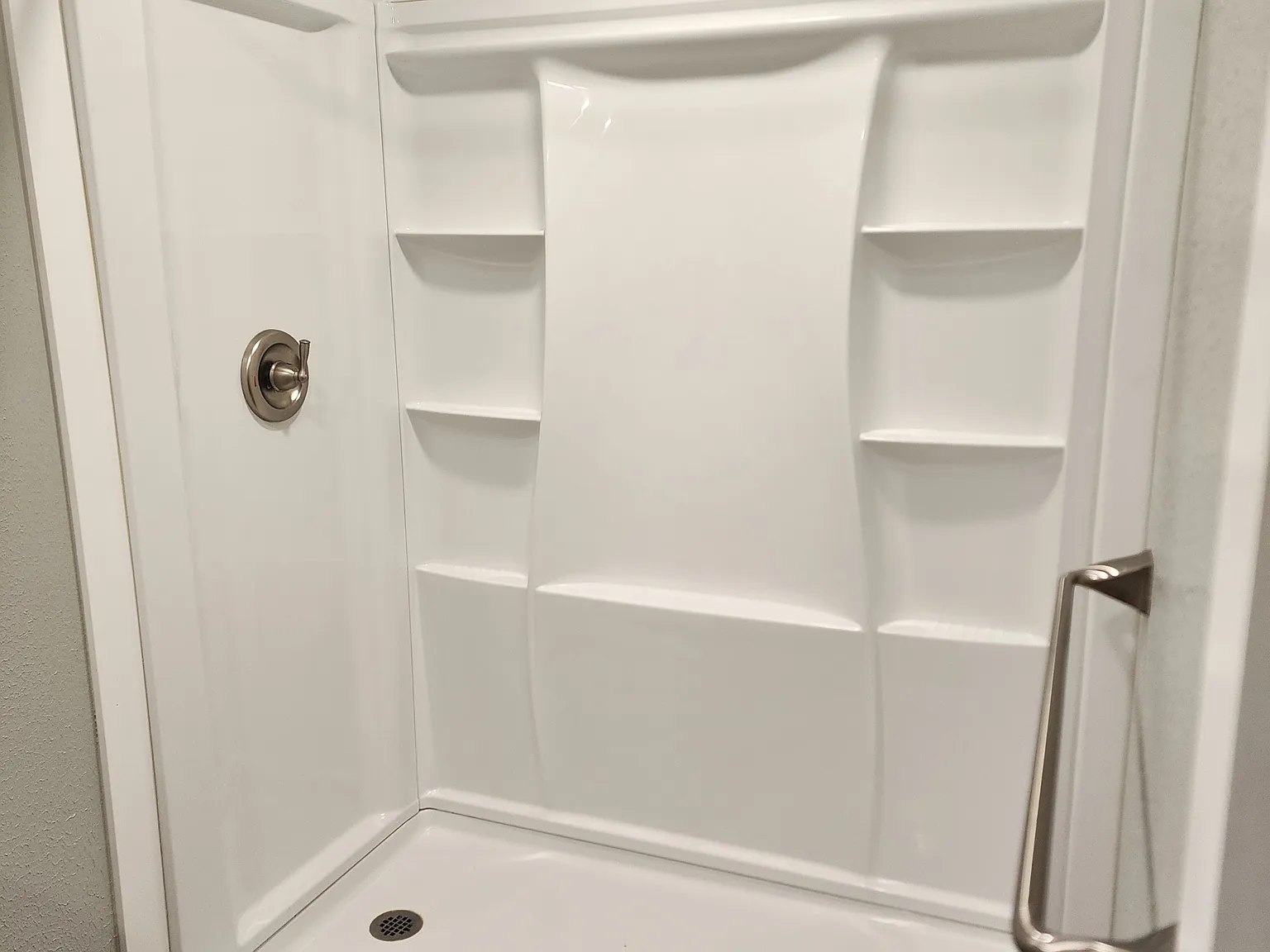 1 bed, $1,000 — Photo 1