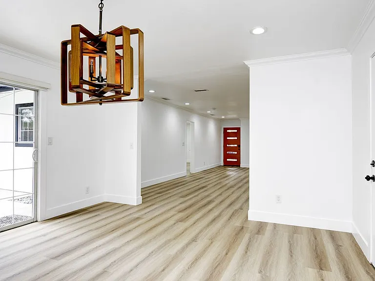 641 Joann St — Photo 15