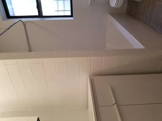 Rented by Bruma Realty LLC | media 10