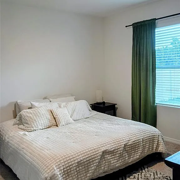 409 Corso Loop — Photo 5