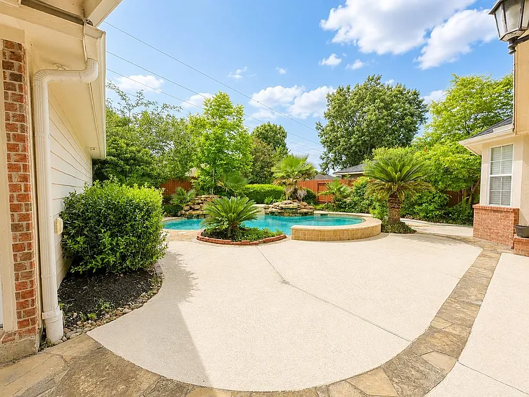 12506 Aliso Bend Ln — Photo 24