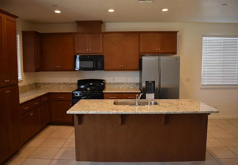 4467 Jennifer Way — Photo 13