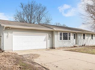 66244 Grasslands Ln, Goshen, IN 46526