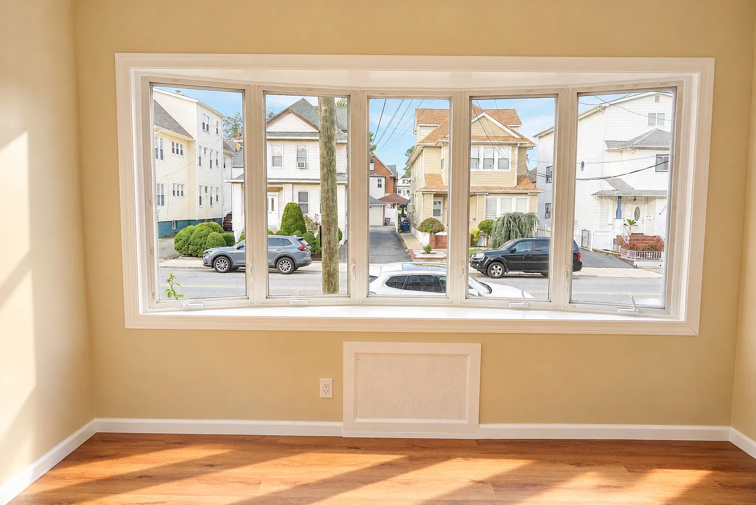 3 bed, $3,000 — Photo 3