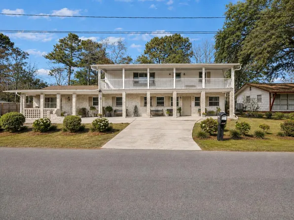1520 Acacia St, Charleston, SC 29407