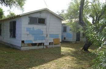 2nd image of 565 Charles Ave