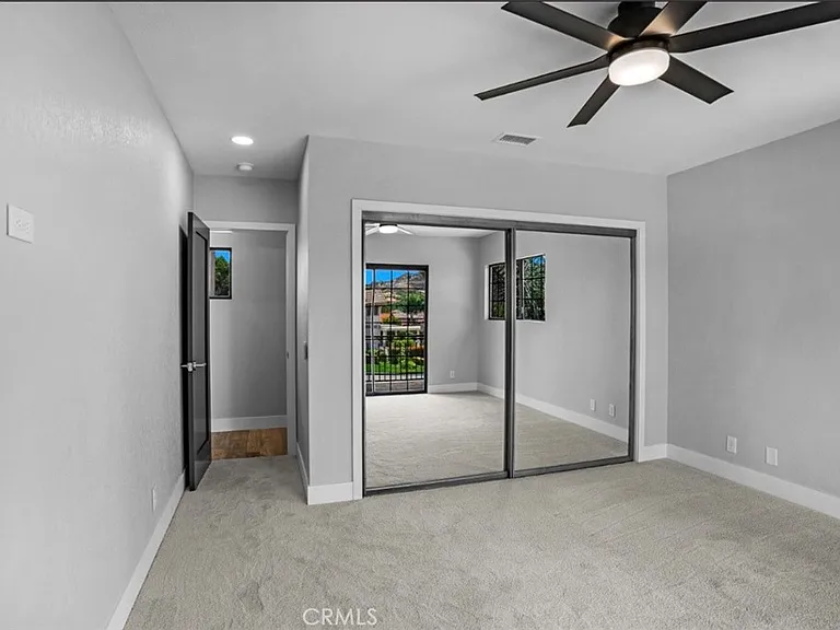 24050 Canyon Lake Dr N — Photo 31