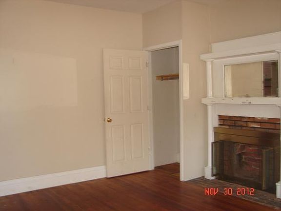 bedroom or extra living