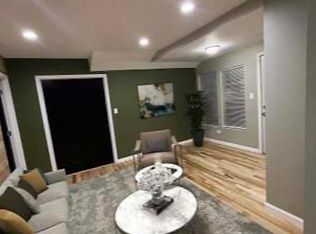 4819 W Rice St #1, Chicago, IL 60651