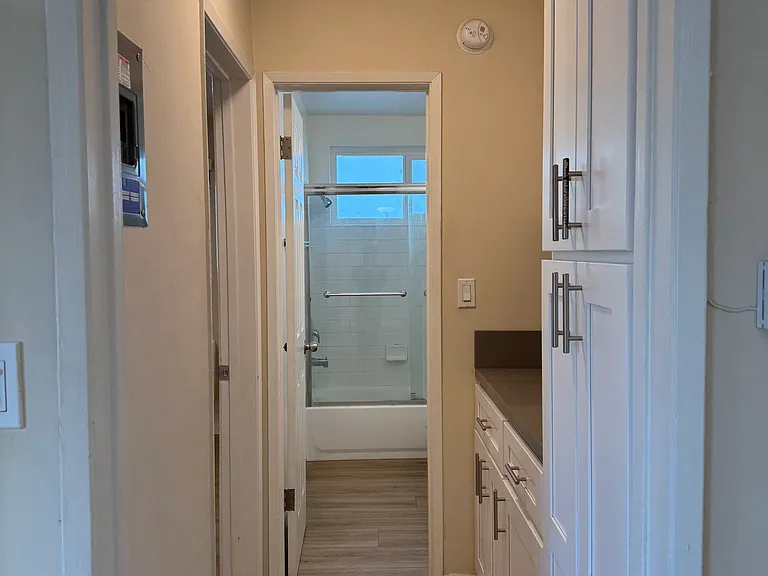 3910 Beethoven St #6 — Photo 11