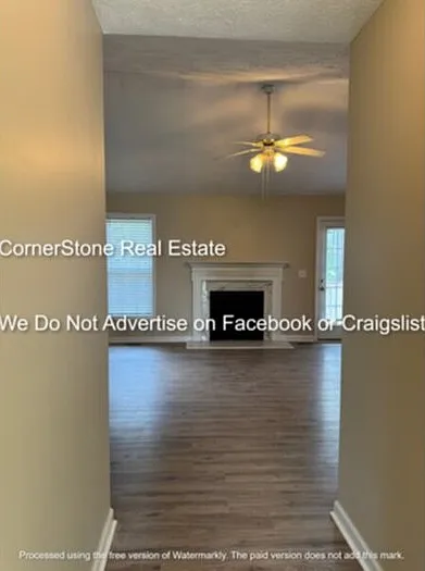1552 Clan Campbell Dr — Photo 2