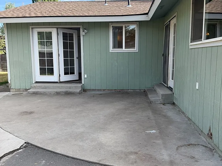 3850 Grenada Way — Photo 29