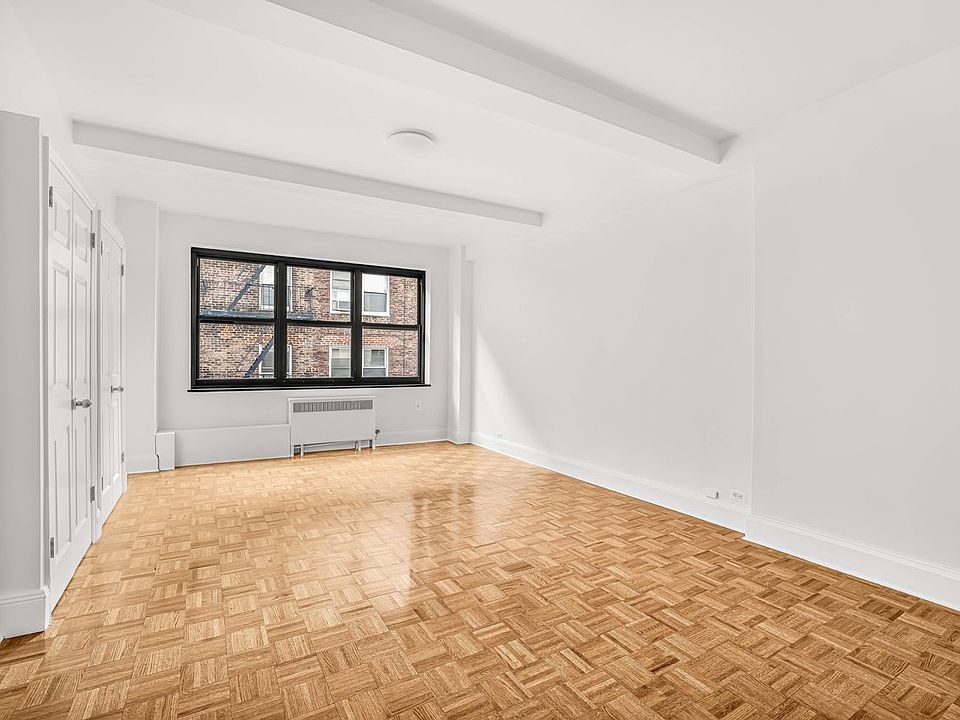1st image of 310 E 44th St APT 811