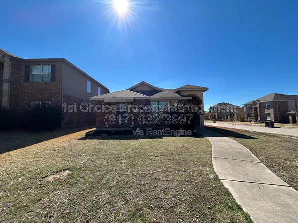 5865 Fir Tree Ln, Fort Worth, TX 76123