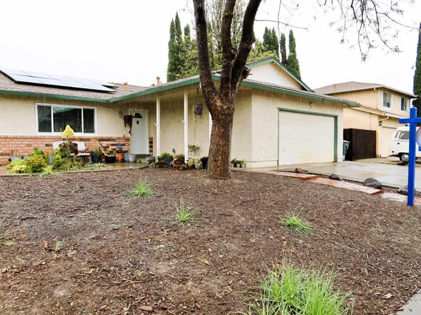 1230 Cunningham Drive, Dixon, CA 95620