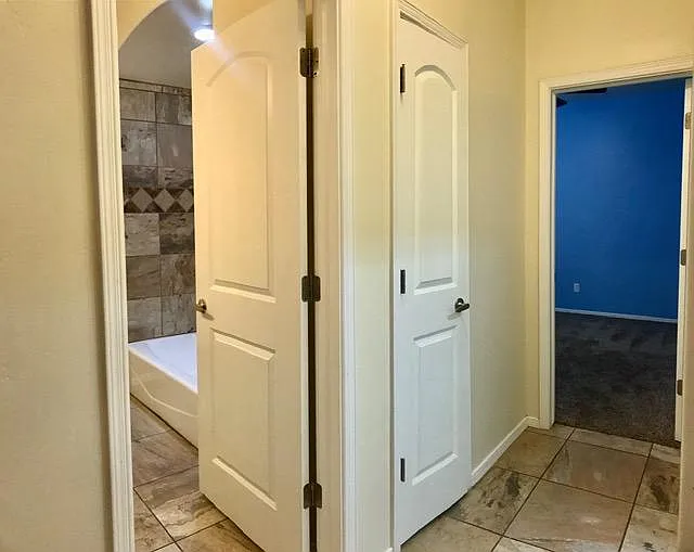 4596 Arabela Dr — Photo 10
