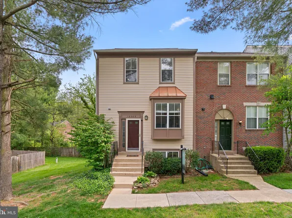 18009 Sunset River Ct, Olney, MD 20832