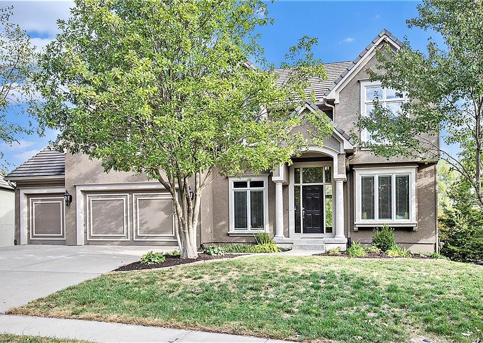 14517 Ballentine St, Overland Park, KS 66221 | Zillow