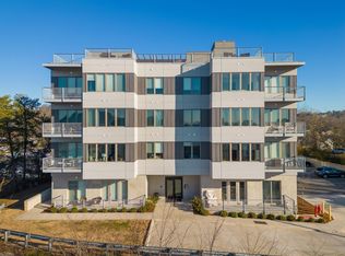 411 Fairpoint St #208, Chattanooga, TN 37405