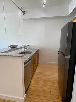 Rented by Corcoran | media 17