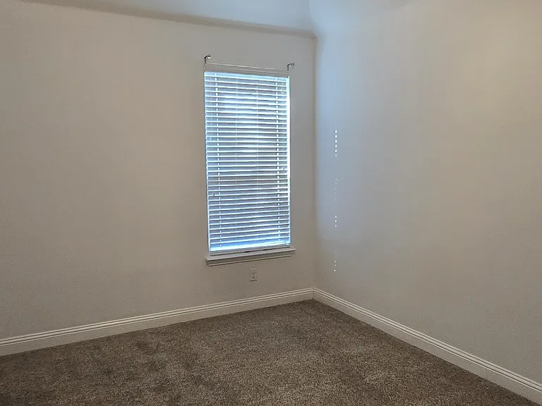 624 Calliopsis St — Photo 14