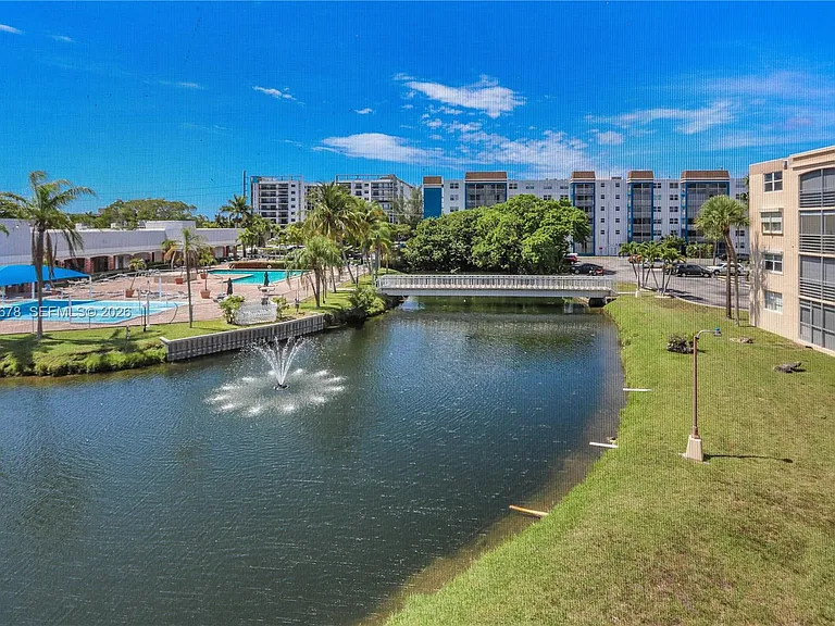 505 E Dania Beach Blvd #4-3G — Photo 23