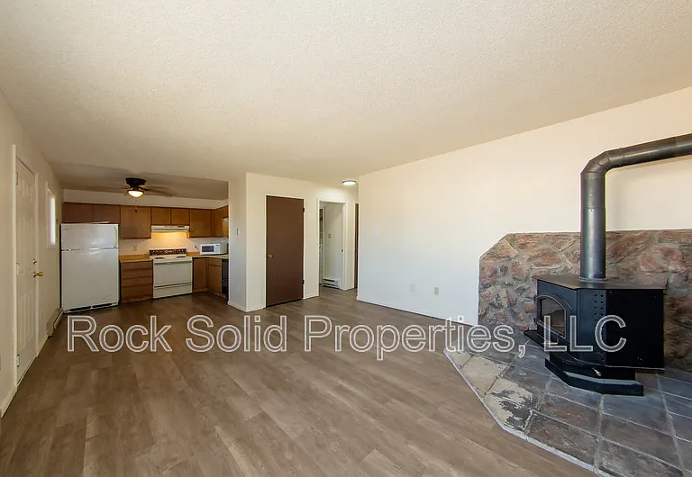 1833 Edgewater Ave #1837 — Photo 4