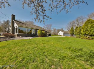 403 Bruce St, Mount Bethel, PA 18351