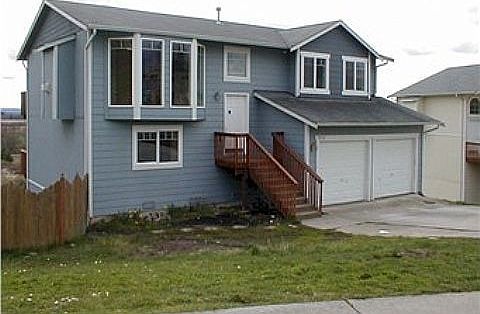 1st image of 7032 29th Pl NE