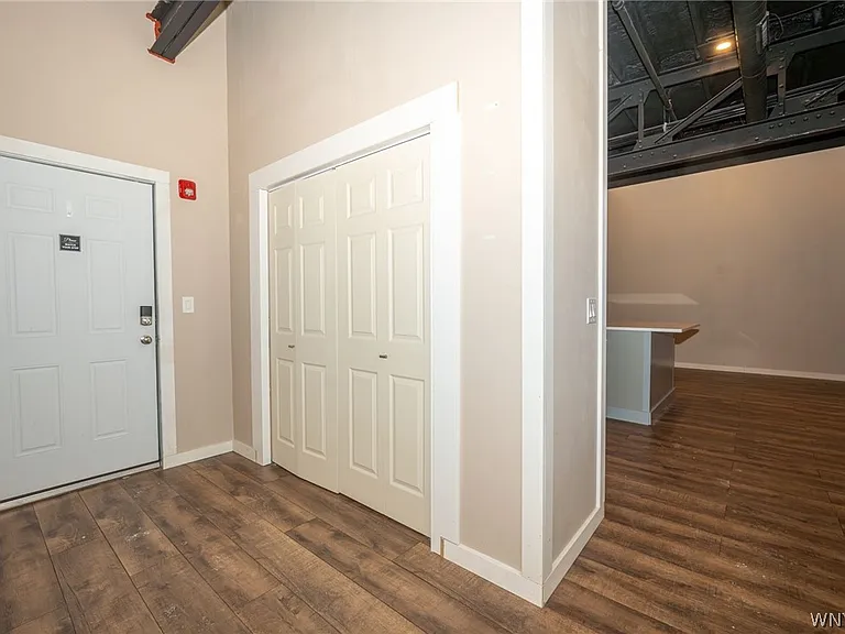 2335 Main St — Photo 21