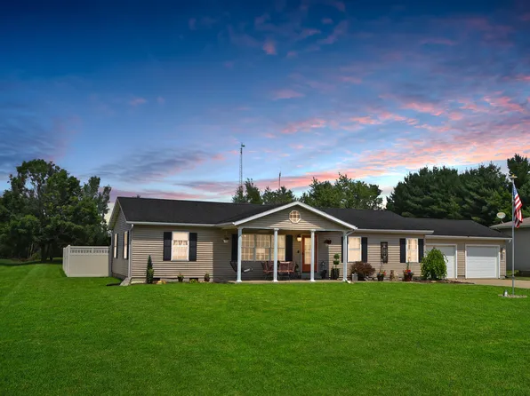 3354 E 69th Ave, Merrillville, IN 46410