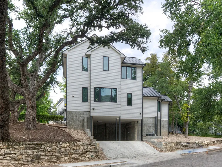 3111 Walling Dr — Photo 28