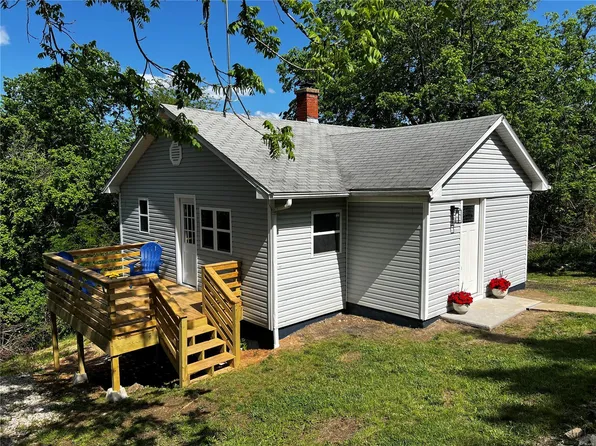 103 Bell Creek Rd, Crocker, MO 65452