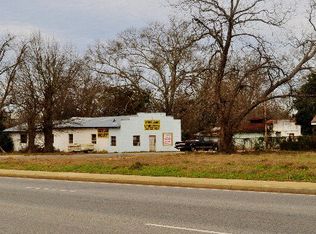 301 E Lemon St, Fitzgerald, GA 31750