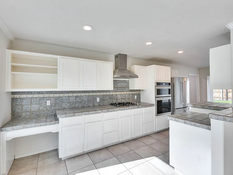 7709 Shoal Creek Blvd — Photo 4