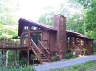 1105 Golden Cove Dr, Moneta, VA 24121