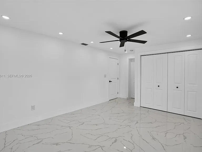 1920 SW 67th Ave — Photo 27