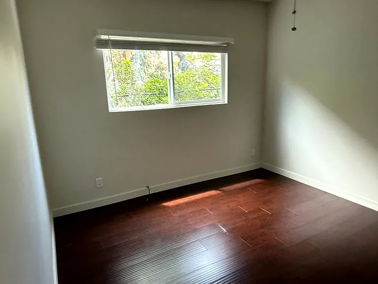 5044 W Maplewood Ave #8 — Photo 26