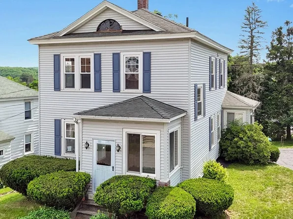 105 Beech St, Clinton, MA 01510