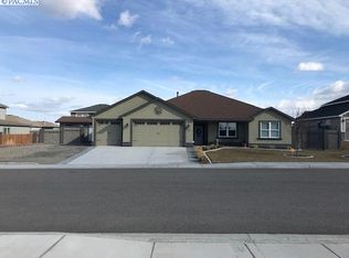 3511 Cook Ln, Pasco, WA 99301