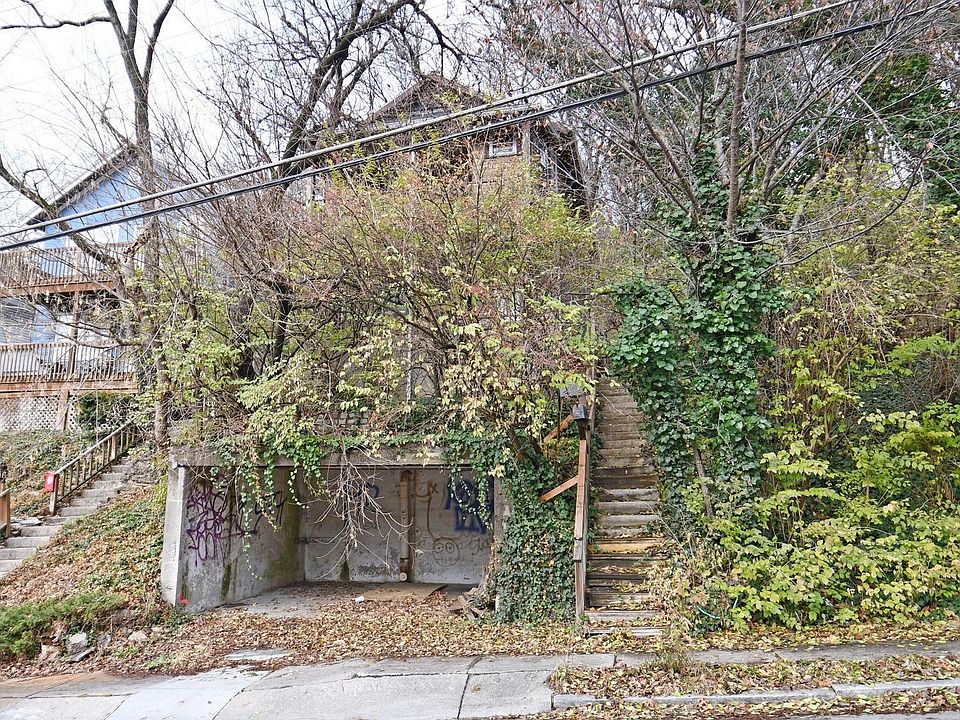 1st image of 2863 Marshall Ave